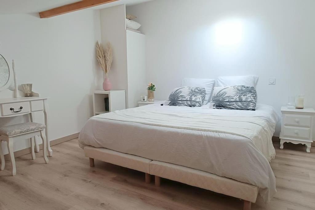 Loft En Centre Ville Perpignan Bagian luar foto
